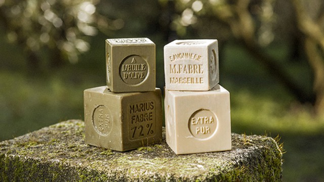 法國家庭必備的馬賽皂、黑肥皂，清潔力強還滋潤不傷手？